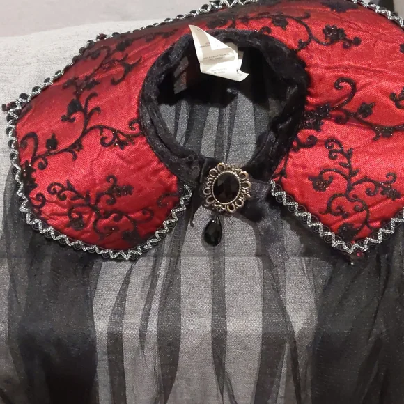 Beautiful Hallow's Eve Dress and Cape set